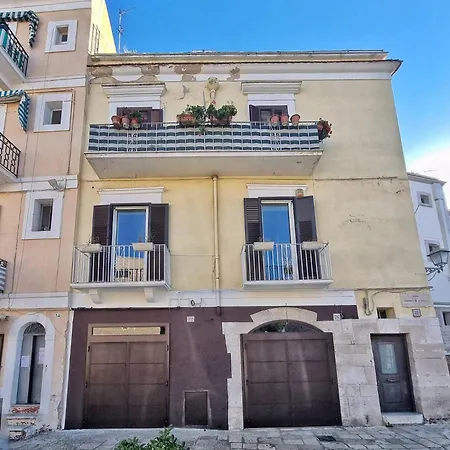 Lejlighed New Opening! - Laus Castello Svevo Design 1 *