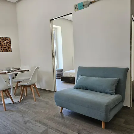 Apartamento Casa Almika Castello Svevo Apartment *