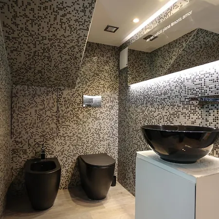 New Opening! - Laus Castello Svevo Design 1 * Бари